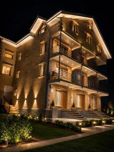 The hills retreat