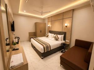 Hotel Nova Heights - Surajpur,Greater Noida