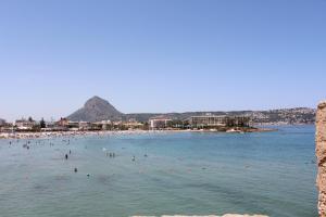 5007 Apartamento Jávea con terraza, piscina y padel junto al mar