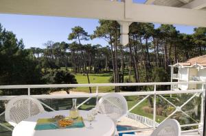 Appart'hotels Madame Vacances Residence Du Golf : photos des chambres