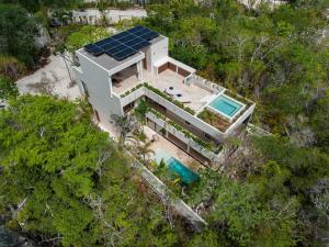Villa Lumila Rooftop Sunset & Jungle Views