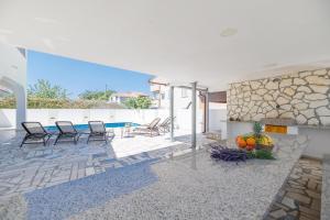 Vila Mata by El-pi tours