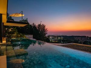Luxury Seaview 4BR Villa in Layan - Villa Sora