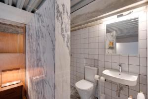UMA Biscuit Factory Apartments Porto