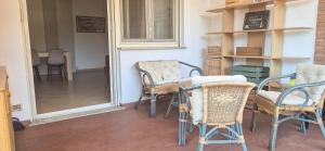 Quiet Apartment near Appia Antica 2 Bathrooms & Terraces