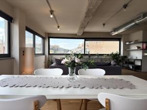 Industrial Loft with Stunning Acropolis View