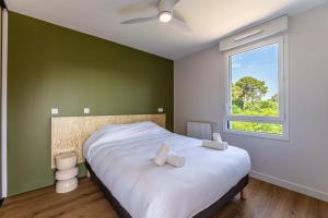 Apartment for 6 with parking in La Test