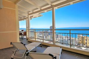 Hill Apartment with Sea View in Durres 061