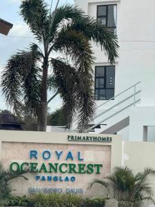 Elegant Condo in Panglao w Balcony & Pool