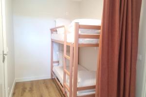 Apartment for 6 with parking in La Test