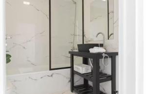 MOT Rentals New Soho Vibes C - 4 Bd in Soho