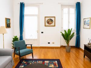 Rainbow District Mood Villa