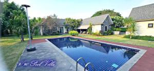 90 9 Pool Villa Chiang Mai