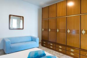 N235 - Numana, ampio appartamento con terrazzo vista mare