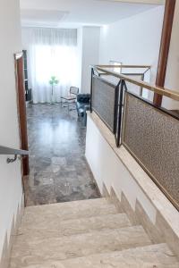 N235 - Numana, ampio appartamento con terrazzo vista mare