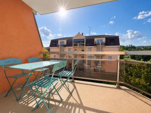 Le Clos des Vignes - Balconies and Free Parking