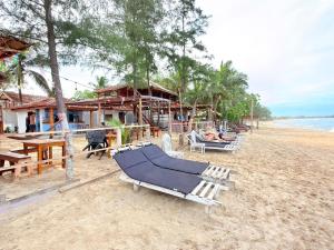 Beach Cab Resort
