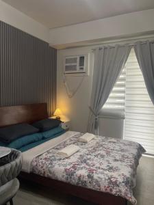 studio with balcony by May