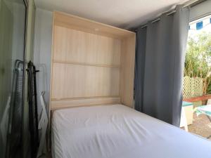 Studio Cabine avec terrasse ensoleillée, piscines, parking privé, à 500m de la plage - FR-1-307-133