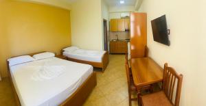 Paros Rooms Family Place Radhime Vlore