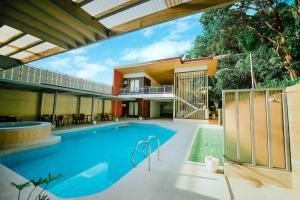 Villa Eleanor at Grotto Vista Resort
