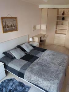 Apartament orhideja 11