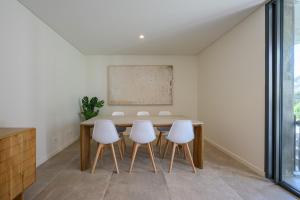 Casa Areia - just steps from the bay