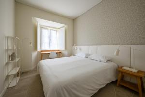 Casa Areia - just steps from the bay