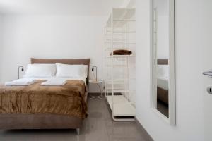 Modern Studio near Venice with Kitchenette