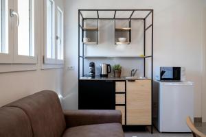 Modern Studio near Venice with Kitchenette