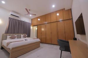 The Itihas Business Hotel Hitech City