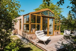 Groepsaccommodatie + 4 Large Greenhouses (36 personen)
