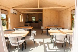 Groepsruimte + 4 Tiny Greenhouses (16 personen)