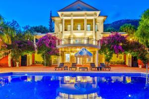 TEKCE Villa Motto N21