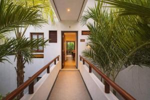 2 pools and beach club 10 minutes away - Chaká Condo