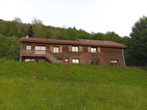Lenvers de la Hutte