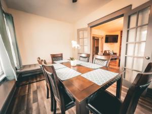 Centrally Located 5BR in Niagara Falls