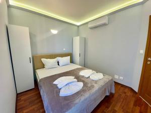 Comfortable 2 Bedroom Apartment in Sirena by Menada