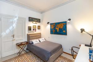 Hortensia Apartment by Rental in Rome