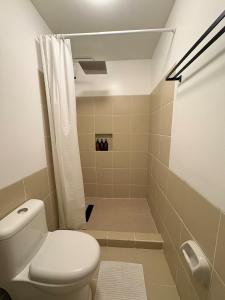 Queen Executive Suite near Solaire Casino and MRT