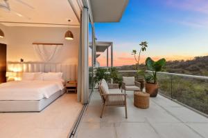 Beachfront Modern Sanctuary - Bolongo