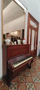 HOTEL LOURD MARY