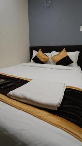 V-Suites