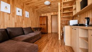 Dviejų aukštų namelis su jaukiu kiemu -SOLEY APARTAMENTAI No 5