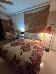The Birds Nest Studio Steps from the Beach