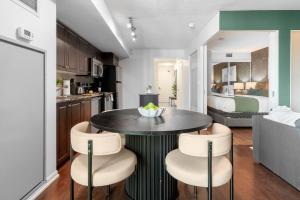 Waterfront Escape Modern 1BR with Private Balcony