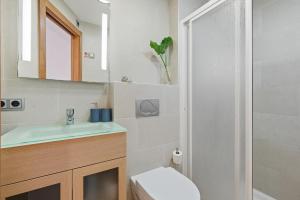 Apartamento en Port Trebol con parking privado y acceso directo a la piscina