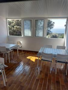 Jakišnica Apartment