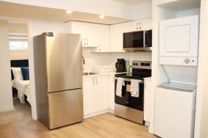 Exquisite Modern 2BR Home 1 Bath Sleeps 4