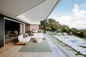 Byron Retreat